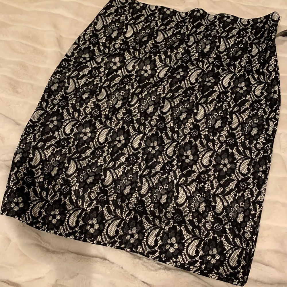 Worthington Pencil SKIRT